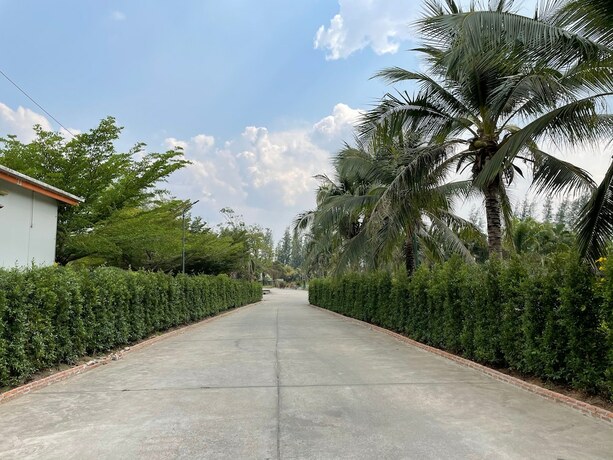 Imagen general del Hotel Ruen Sam Ran Resort. Foto 10