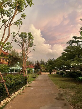 Imagen general del Hotel Ruen Sam Ran Resort. Foto 13