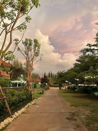 Imagen general del Hotel Ruen Sam Ran Resort. Foto 14