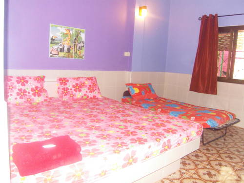 Imagen de la habitación del Hotel Ruengsrisiri Guesthouse. Foto 12