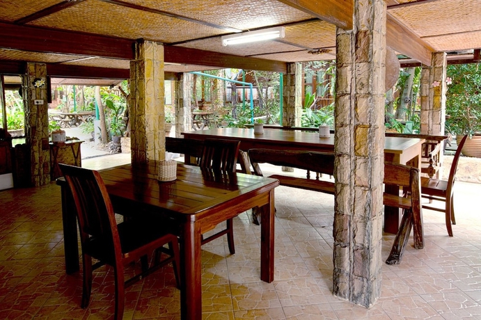 Imagen del bar/restaurante del Hotel Ruennamyen Resort. Foto 3