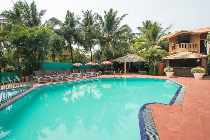 Imagen de la piscina del Hotel Ruffles Beach Resort. Foto 9