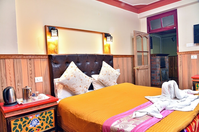 Imagen de la habitación del Hotel Rufina Blue Pine. Foto 13