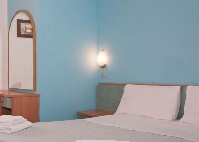 Imagen de la habitación del Hotel Rugantino. Foto 4