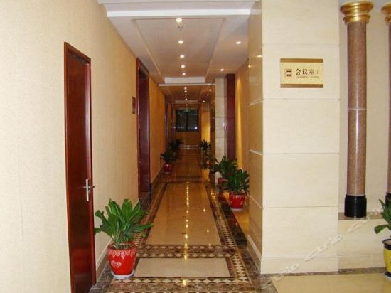 Imagen general del Hotel Rugao Wenfeng City Hotel. Foto 3