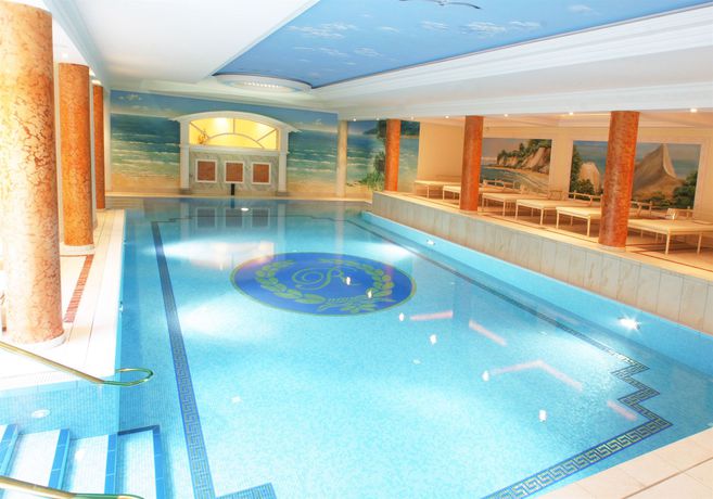 Imagen de la piscina del Hotel Rugard Thermal Strandhotel. Foto 16