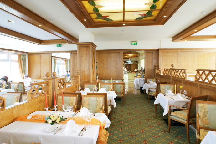 Imagen de la habitación del Hotel Rugard Thermal Strandhotel. Foto 7