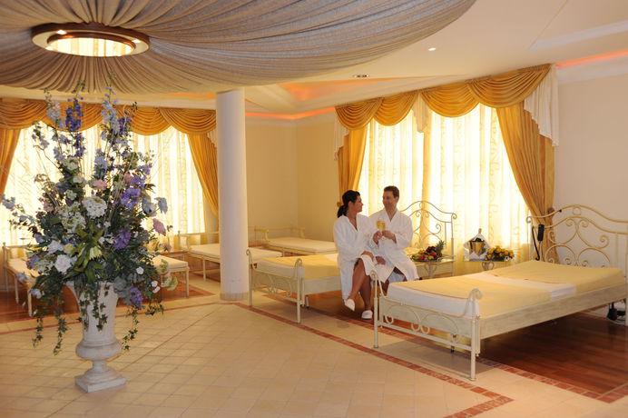 Imagen de la habitación del Hotel Rugard Thermal Strandhotel. Foto 9