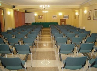 Imagen de los interiores del Hotel Ruggero II. Foto 6
