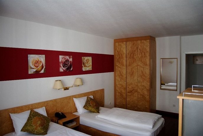 Imagen de la habitación del Hotel Rugs Hotel Düsseldorf. Foto 3