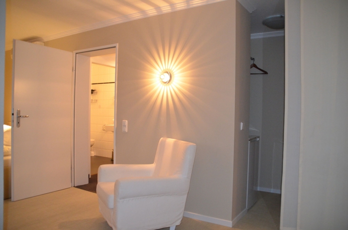 Imagen de los interiores del Hotel Rugs Köln. Foto 7