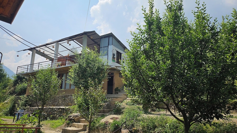 Imagen general del Hotel Ruhaani Cottages And Cafe. Foto 1