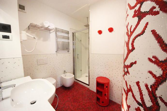 Imagen de la habitación del Hotel Ruhl Beach Hotel and Suites. Foto 4