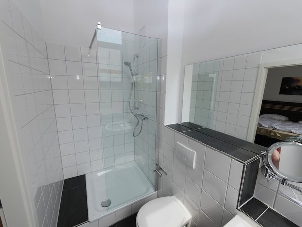 Imagen de la habitación del Hotel Ruhr Inn. Foto 16