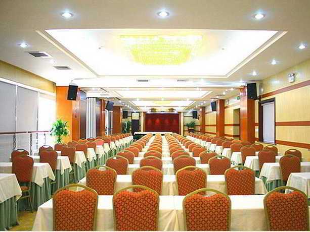 Imagen de los interiores del Hotel Rui Cheng. Foto 7