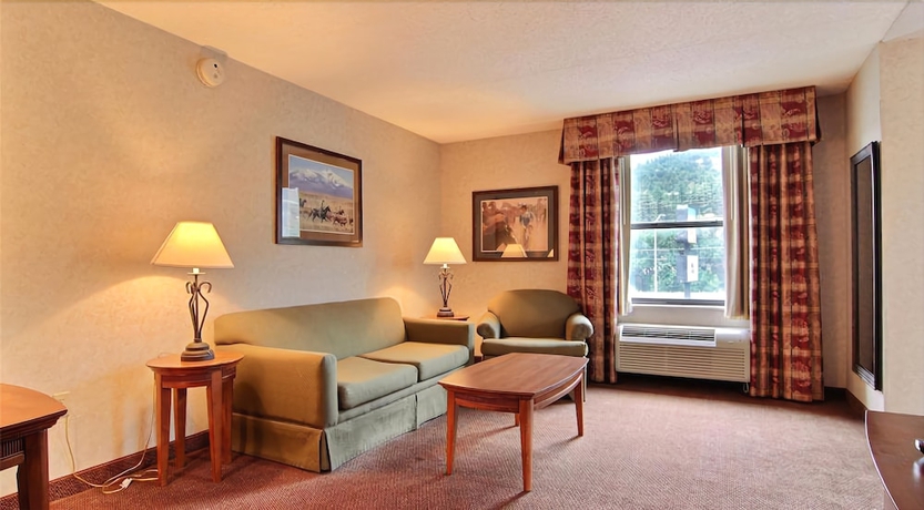 Imagen de la habitación del Hotel Ruidoso Mountain Inn. Foto 8