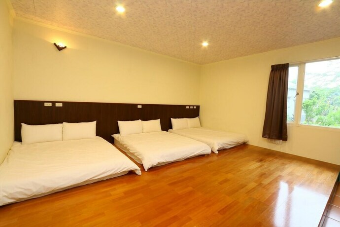 Imagen de la habitación del Hotel Ruifeng Hot Spring. Foto 19