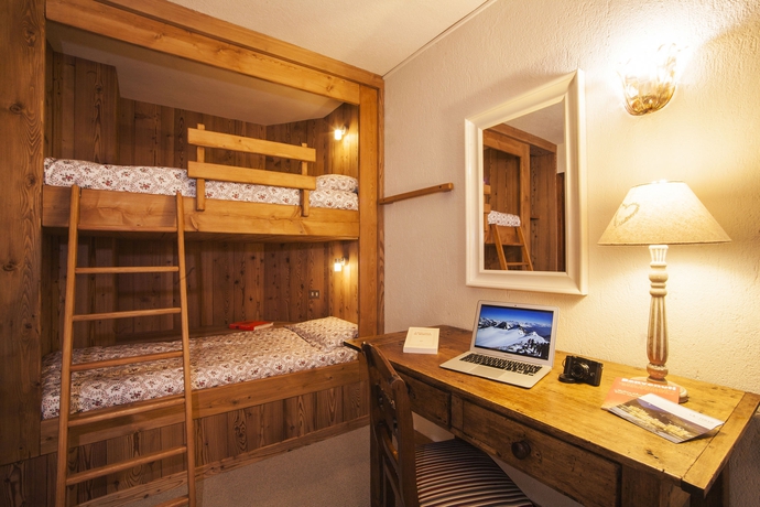 Imagen de la habitación del Hotel Ruitor. Foto 8