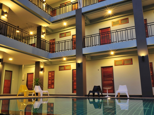 Imagen de los exteriores del Hotel Ruk Cozy Khao Lak. Foto 7