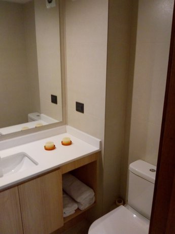 Imagen de la habitación del Hotel Rukaza El Golf. Foto 11