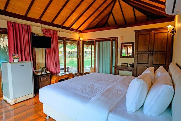 Imagen de la habitación del Hotel Ruknam Resort. Foto 14