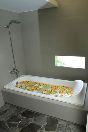 Imagen de la habitación del Hotel Rumah Batu Boutique. Foto 15