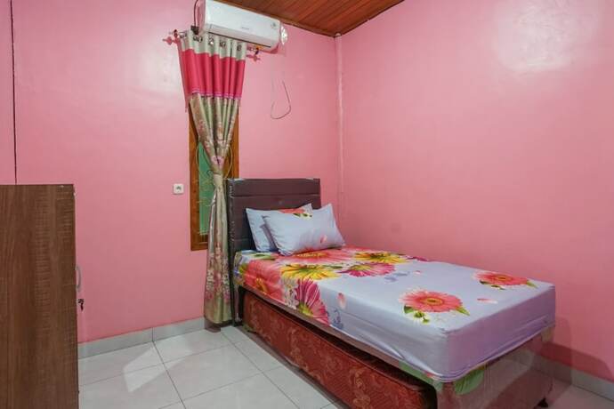 Imagen de la habitación del Hotel Rumah Kost MAPLE Winangun. Foto 20