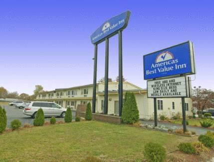 Imagen general del Hotel Rumford Motor Inn. Foto 1