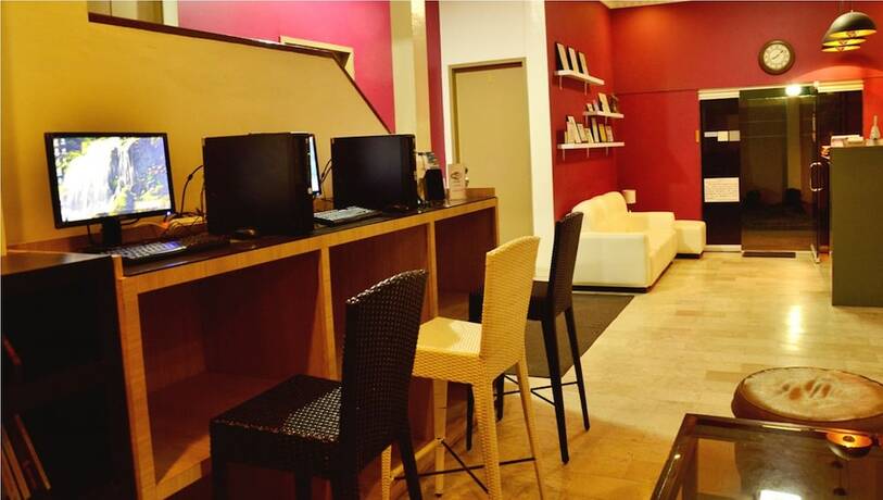 Imagen general del Hotel Rumi Apartelle. Foto 9