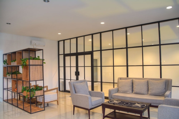 Imagen de los interiores del Hotel Rumi Semarang. Foto 8