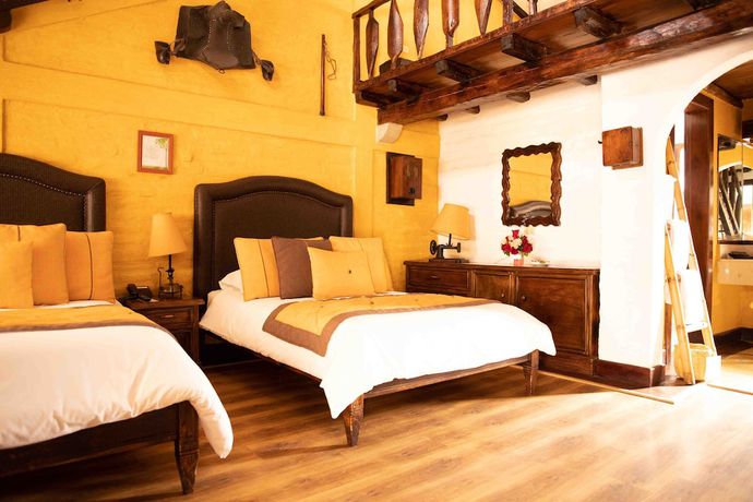 Imagen de la habitación del Hotel Rumipamba de las Rosas. Foto 13