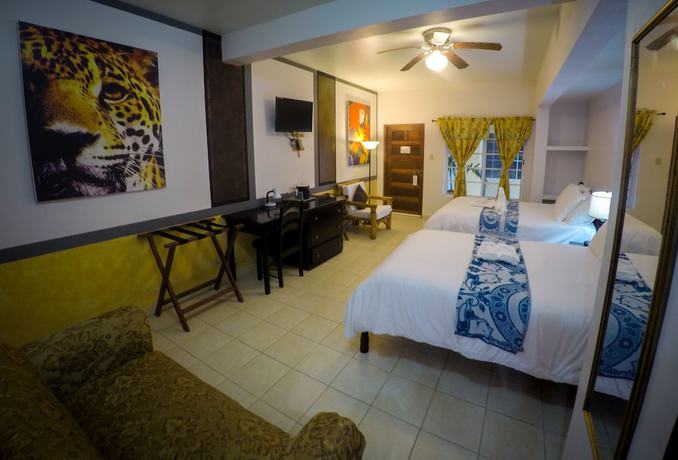 Imagen de la habitación del Hotel Rumors Resort. Foto 12