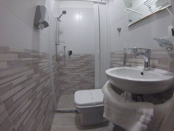 Imagen de la habitación del Hotel Runa. Foto 5