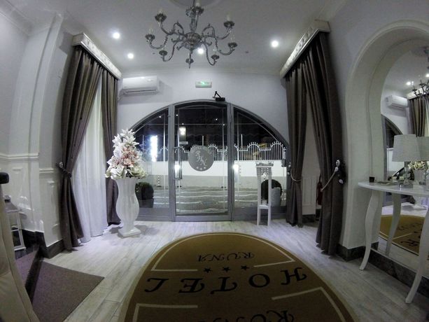 Imagen de los interiores del Hotel Runa. Foto 19