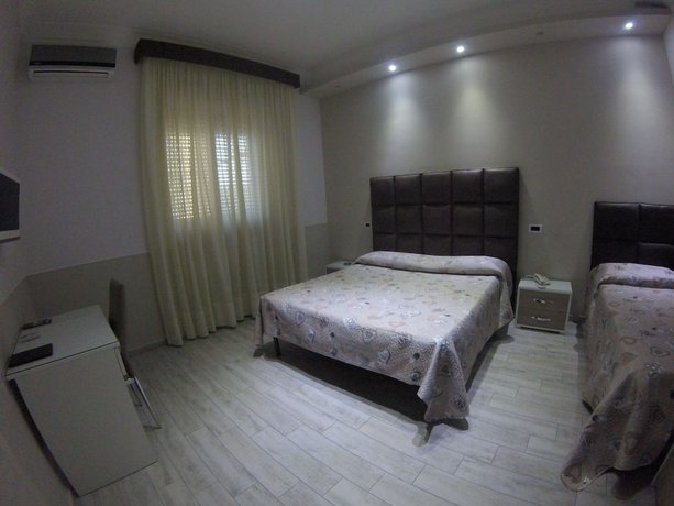 Imagen de la habitación del Hotel Runa. Foto 15