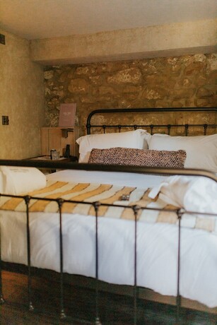 Imagen de la habitación del Hotel Runa Farm. Foto 15