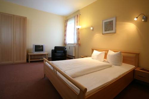 Imagen de la habitación del Hotel Runa&acute;s. Foto 6