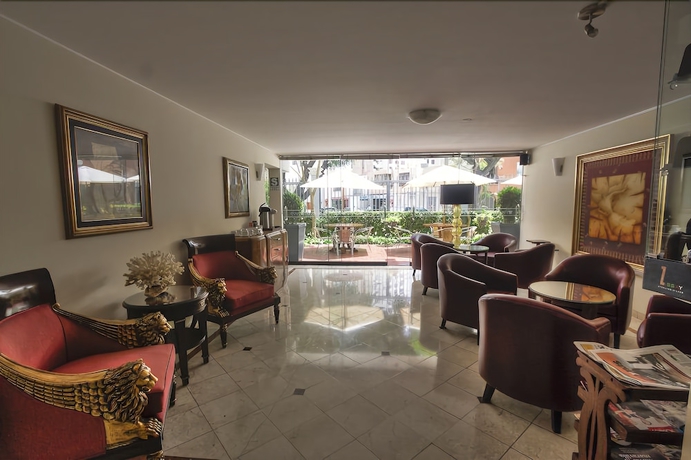Imagen de los interiores del Hotel Runcu. Foto 14