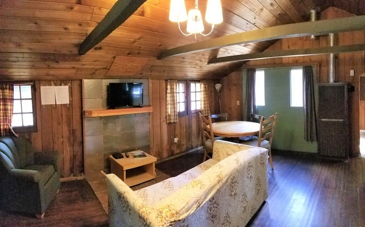Imagen de la habitación del Hotel Rundle Chalets. Foto 14