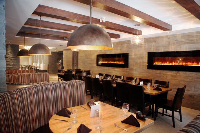 Imagen del bar/restaurante del Hotel Rundlestone Lodge. Foto 5