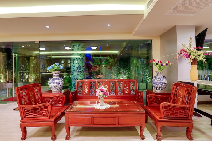 Imagen de los interiores del Hotel Rung Aroon By Le Siri. Foto 18