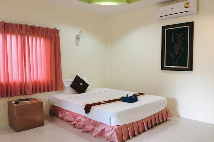 Imagen de la habitación del Hotel Rung Arun Resort. Foto 15