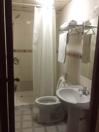 Imagen de la habitación del Hotel Rungwe Palace. Foto 16