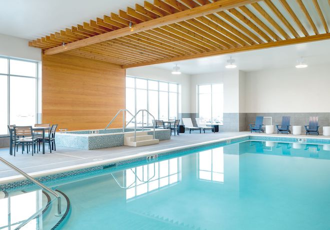 Imagen de la piscina del Hotel Running Aces Hotel & Casino, Trademark Collection by Wyndham. Foto 20