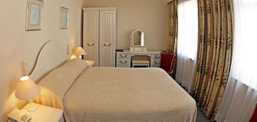 Imagen general del Hotel Runnymede Court. Foto 6