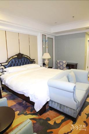 Imagen de la habitación del Hotel Runzeng Hotel. Foto 3