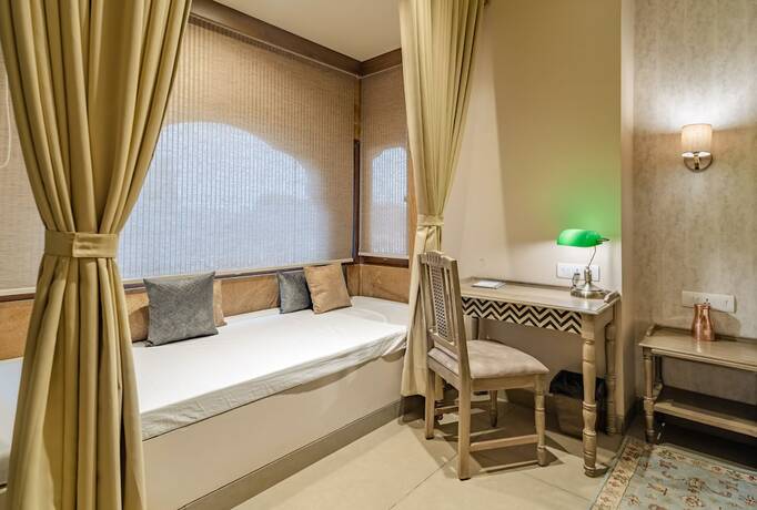 Imagen general del Hotel Rupal Residency. Foto 3