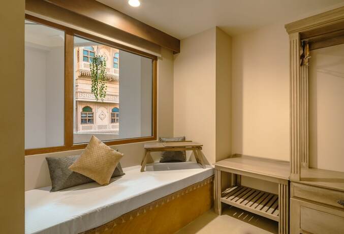 Imagen general del Hotel Rupal Residency. Foto 9