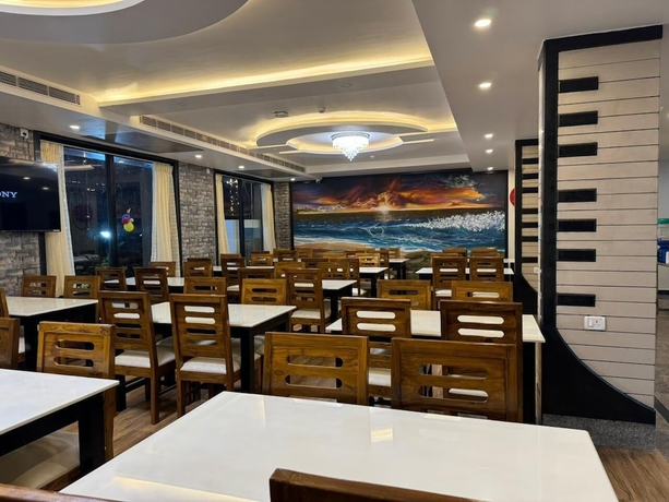 Imagen del bar/restaurante del Hotel Rupasi Bangla-lll. Foto 6