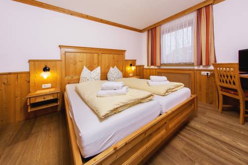 Imagen de la habitación del Hotel Rupertihof. Foto 4